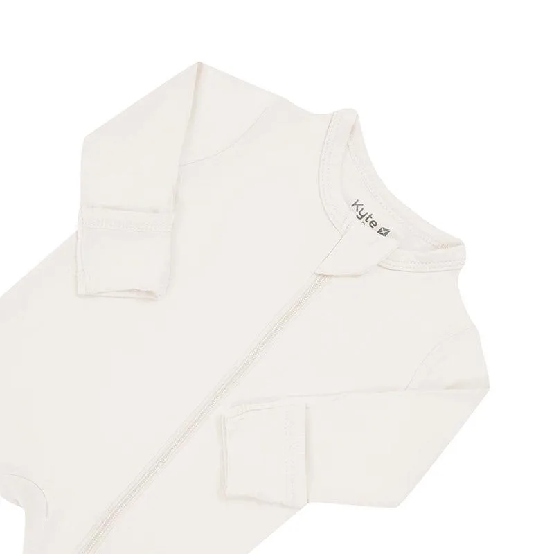 Kyte Baby Zippered Footed Sleepsuit - Oat