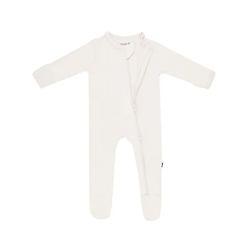 Kyte Baby Zippered Footed Sleepsuit - Oat