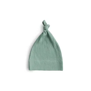 Mushie Ribbed Baby Beanie - Roman Green